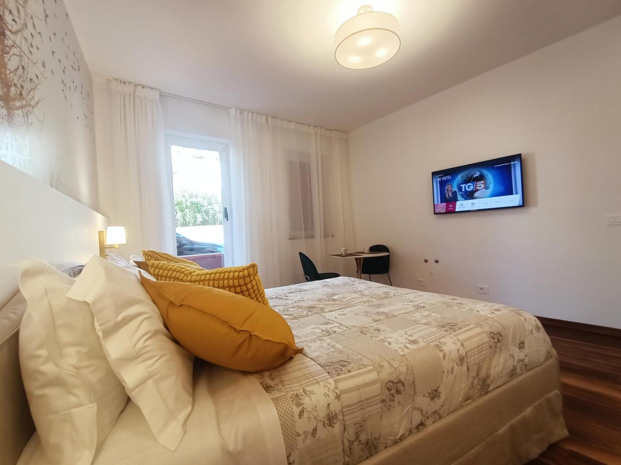 Residence La Meridiana San Bartolomeo Al Mare Chambre photo